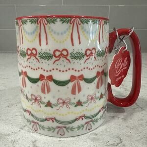 RED BOWS & HOLLY GARLAND Christmas 16oz Mug 10 Strawberry St Bella Holiday NEW